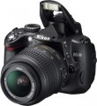 Nikon D5000 с объективом 18-55 VR