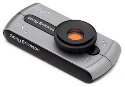Автокомплект громкой связи от Sony Ericsson.